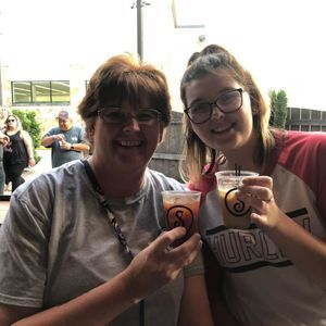 Meet your Posher, Dawn